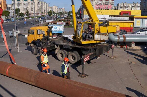 Новые сети на Индустриальном проспекте обеспечат бесперебойное теплоснабжение 17 000 горожан