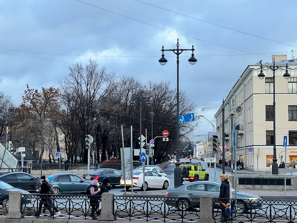 Особенности парковки во дворах многоквартирных домов