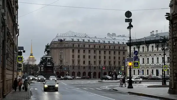 «Вставай, российская глубинка!»: мобильные центры ЧВК «Вагнер» едут в регионы России